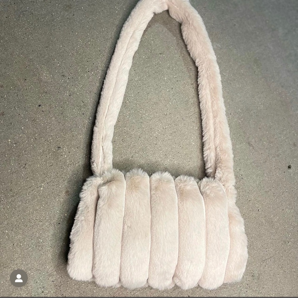 Mini fluffy bag